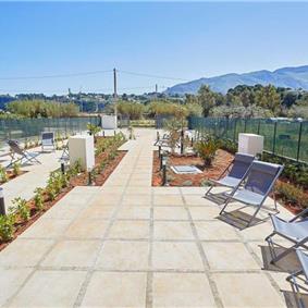 3 bedroom seaside apartments in Sicily, sleeps 6